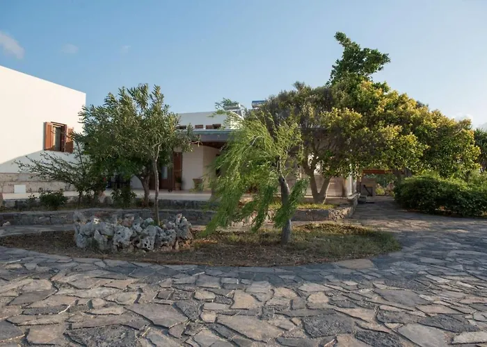 Kouremenos Beach House West